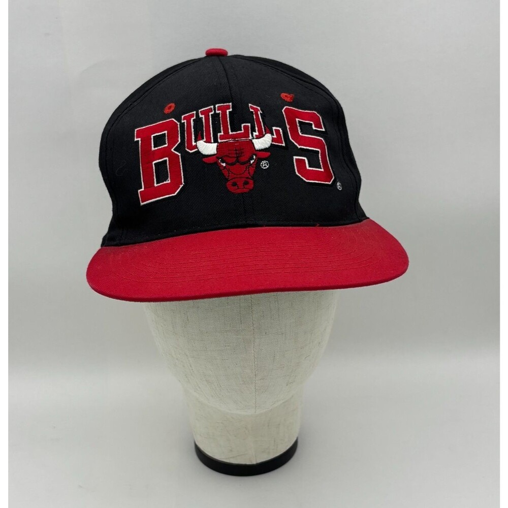 Chicago Bulls Snapback Hat Vintage 90s Montgomery Ward Promo Black Red OSFA
